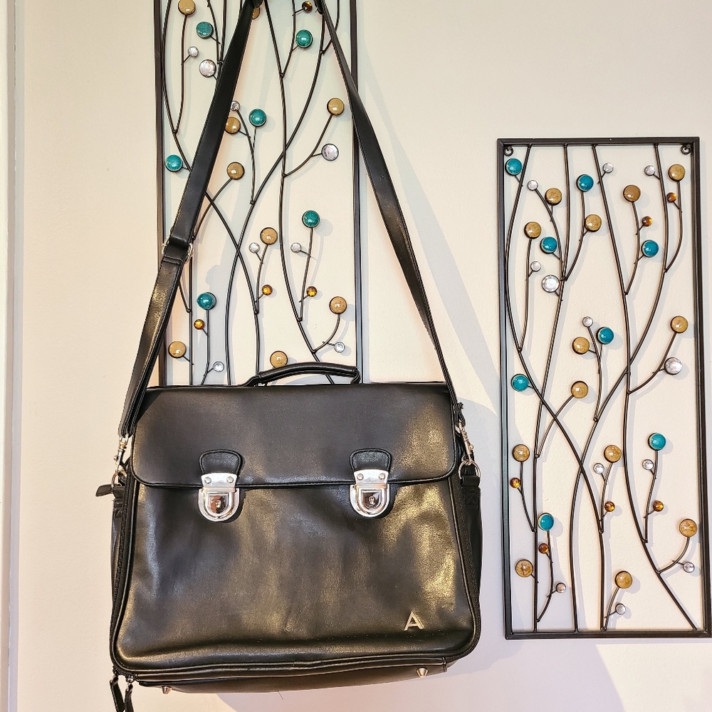 Black soft sides leather portfolio briefcase